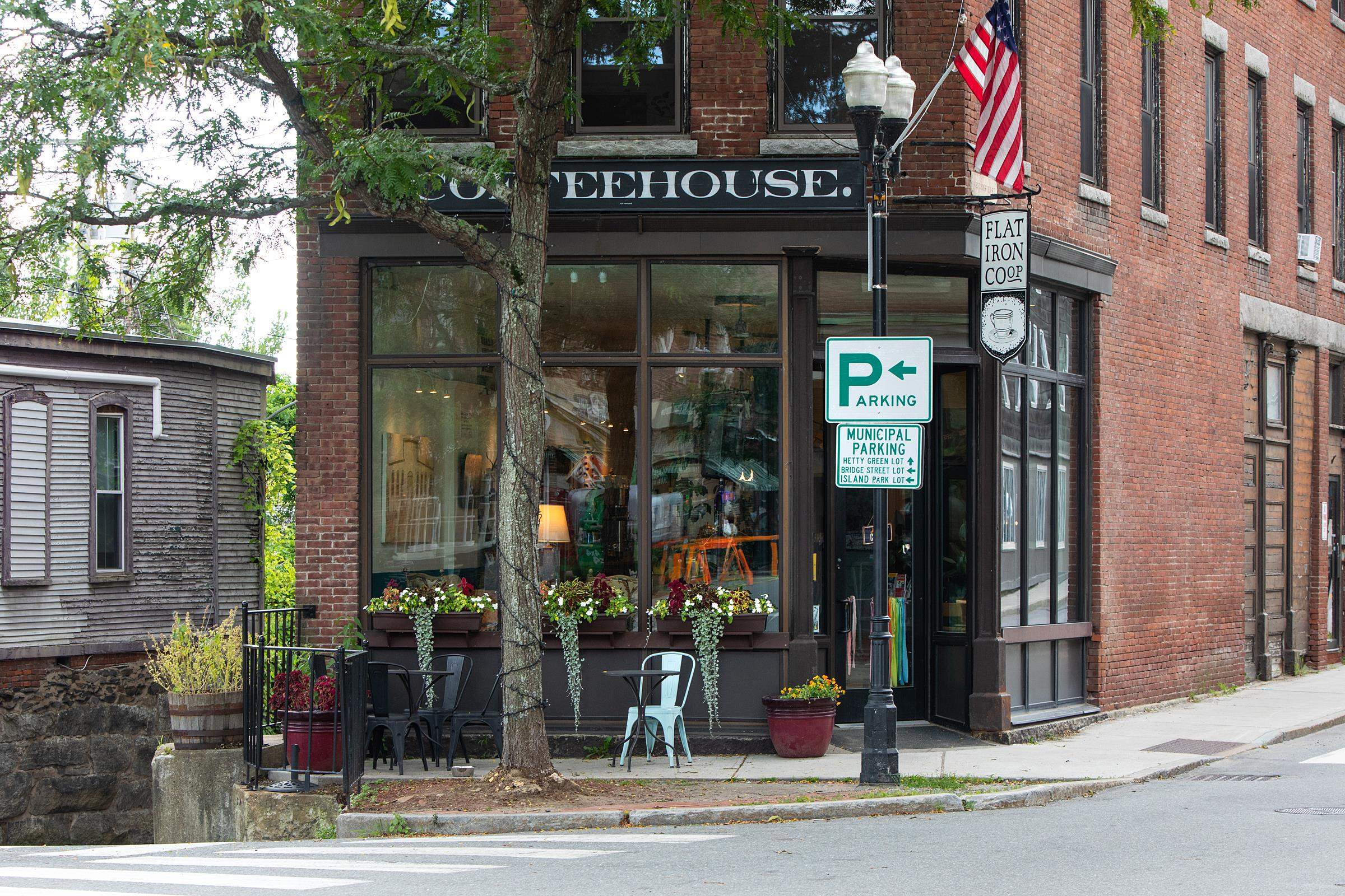 51 Square Rockingham, VT 05101 - Photo 24 of 33