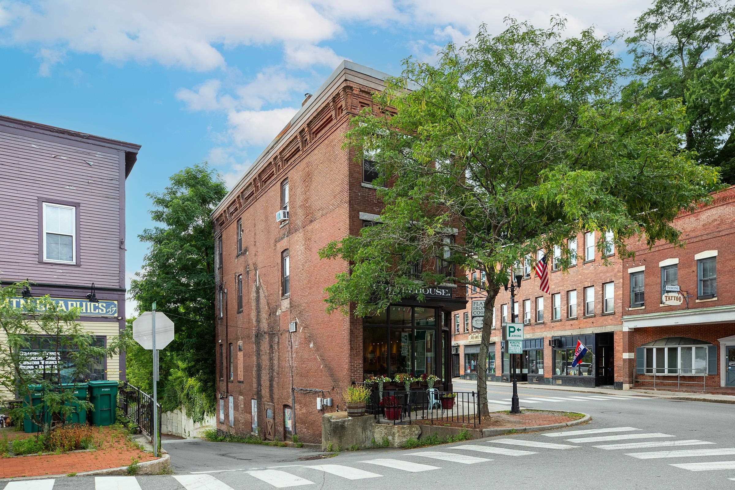 51 Square Rockingham, VT 05101 - Photo 27 of 33