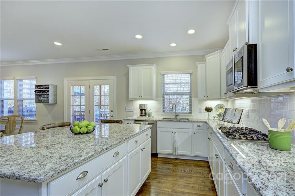 133 Mill Pond Road Lake Wylie, SC 29710 - Photo 21 of 41 Gallery Image 21
