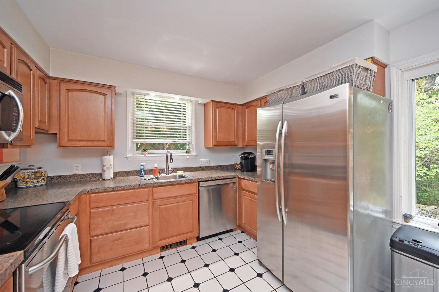 6058 Stirrup Road Cincinnati, OH 45244 - Photo 15 of 50 Gallery Image 15