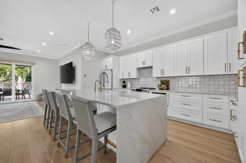 $1,400,000 | 7050 Limestone Cay Road, Limestone Creek, FL 33458