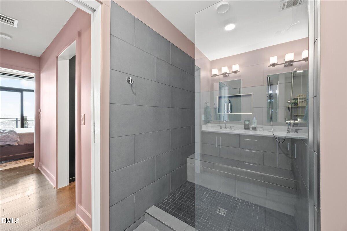 1105 West Main Street, Unit 604 Durham, NC 27701 - Photo 16 of 33 42-2A1A7167
