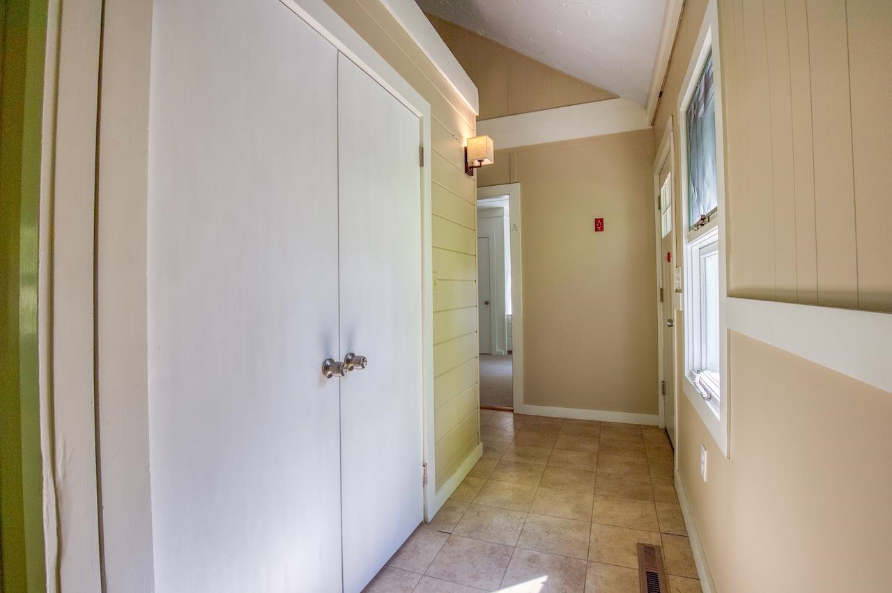 42 Thompson Road Conway, NH 03860 - Photo 22 of 40