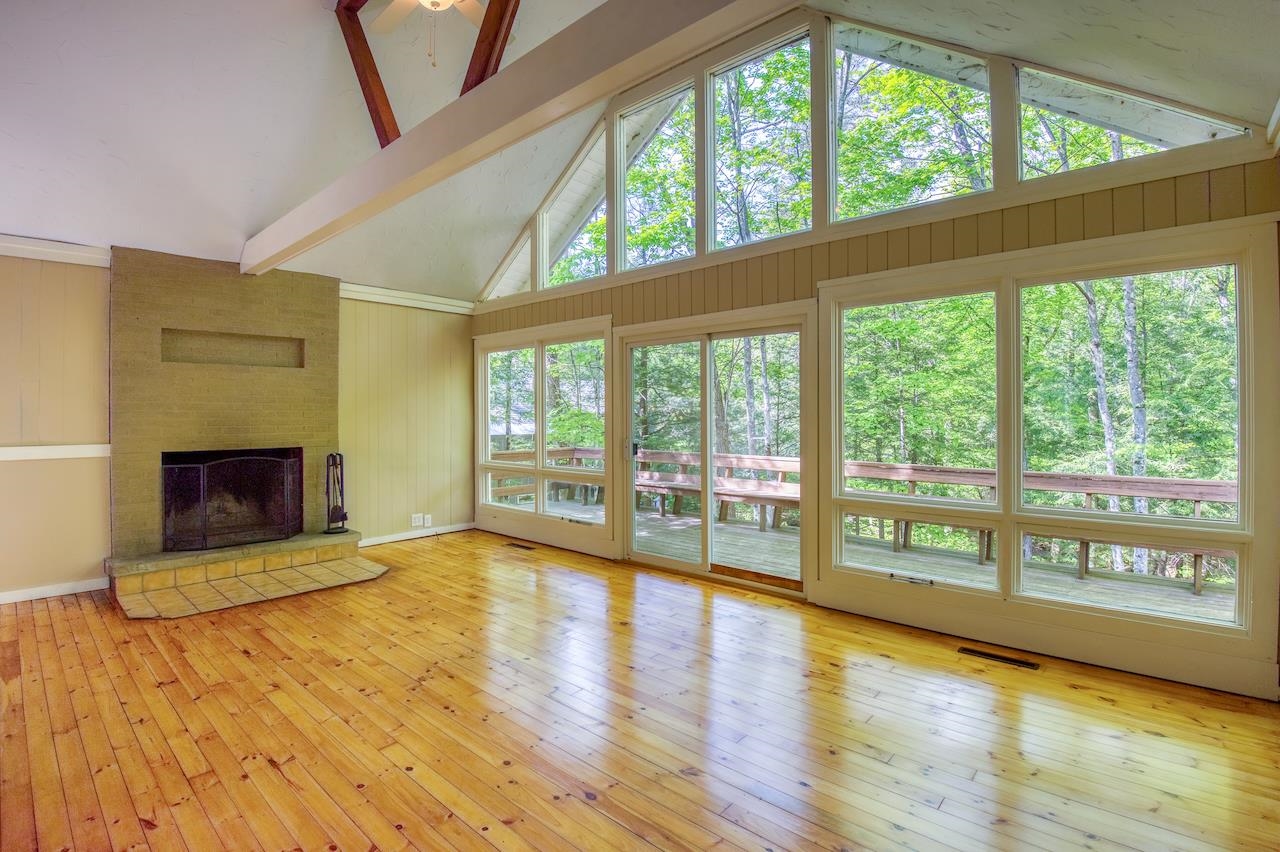 42 Thompson Road Conway, NH 03860 - Photo 4 of 40