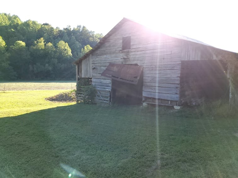 1971 Short Creek Road Linden, TN 37096 - Photo 34 of 38 Gallery Image 34
