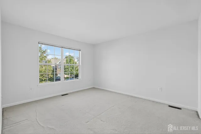 $599,000 | 60 Wlodarczyk Place, Sayreville, NJ 08859