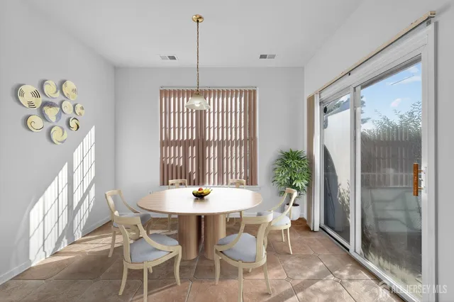 $599,000 | 60 Wlodarczyk Place, Sayreville, NJ 08859