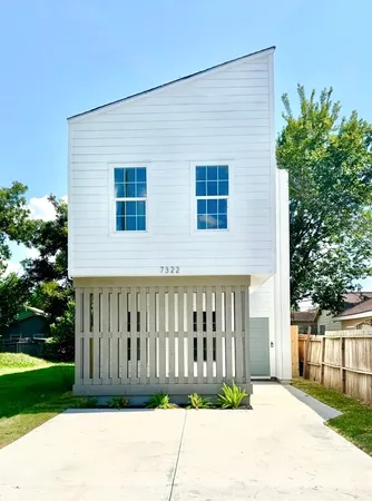 $2,200 | 7322 Laredo Street, Houston, TX 77020