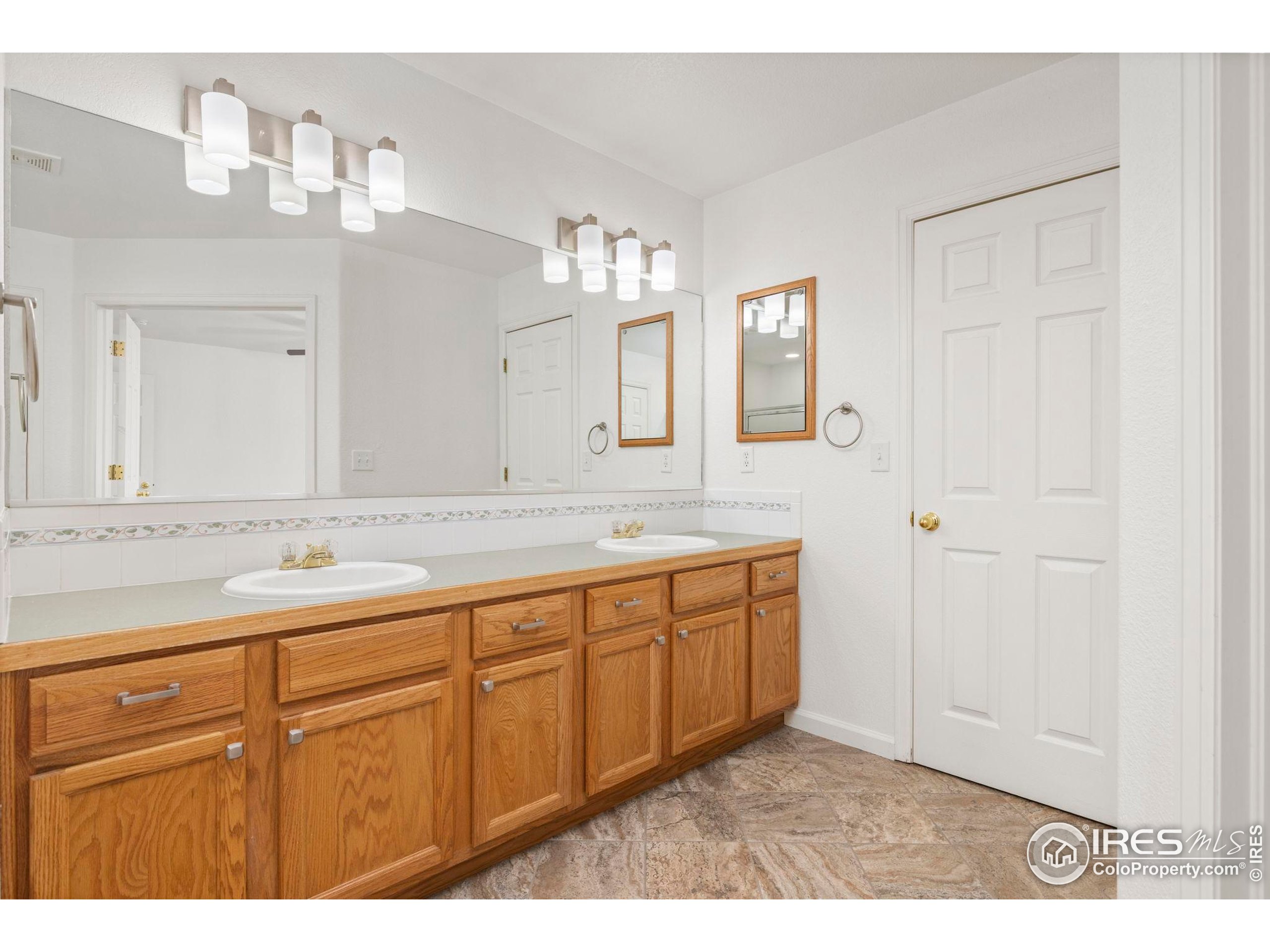 1365 Swainson Road Eaton, CO 80615 - Photo 16 of 34