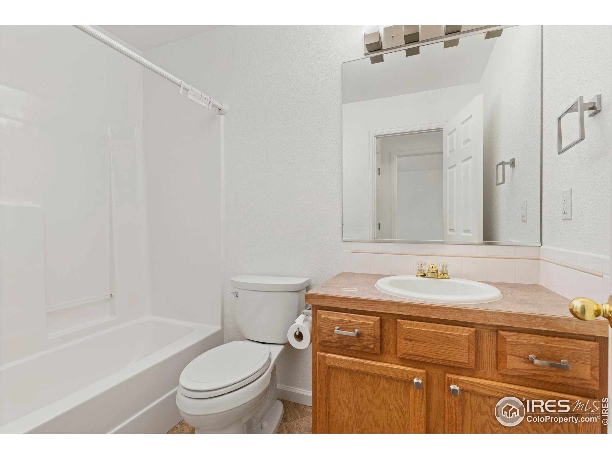 1365 Swainson Road Eaton, CO 80615 - Photo 19 of 34