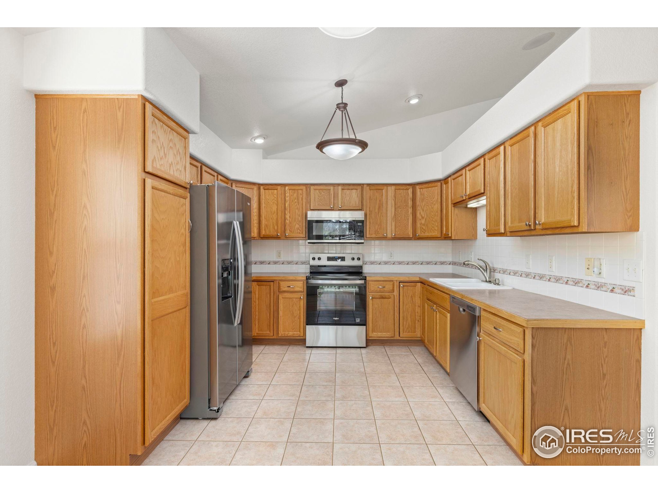 1365 Swainson Road Eaton, CO 80615 - Photo 10 of 34