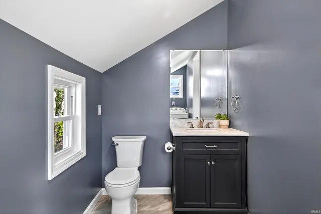 $249,000 | 220 South 2nd Street, Ellettsville, IN 47429