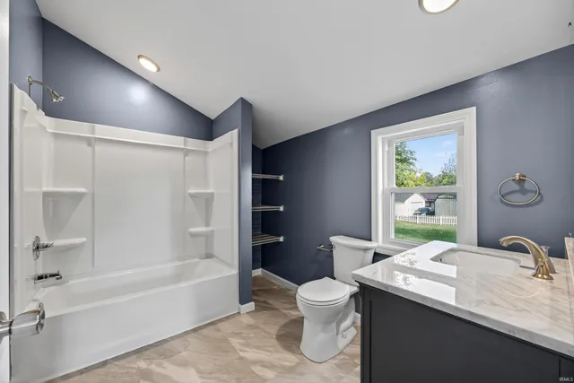 $249,000 | 220 South 2nd Street, Ellettsville, IN 47429