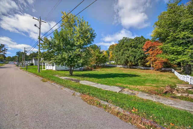 $249,000 | 220 South 2nd Street, Ellettsville, IN 47429