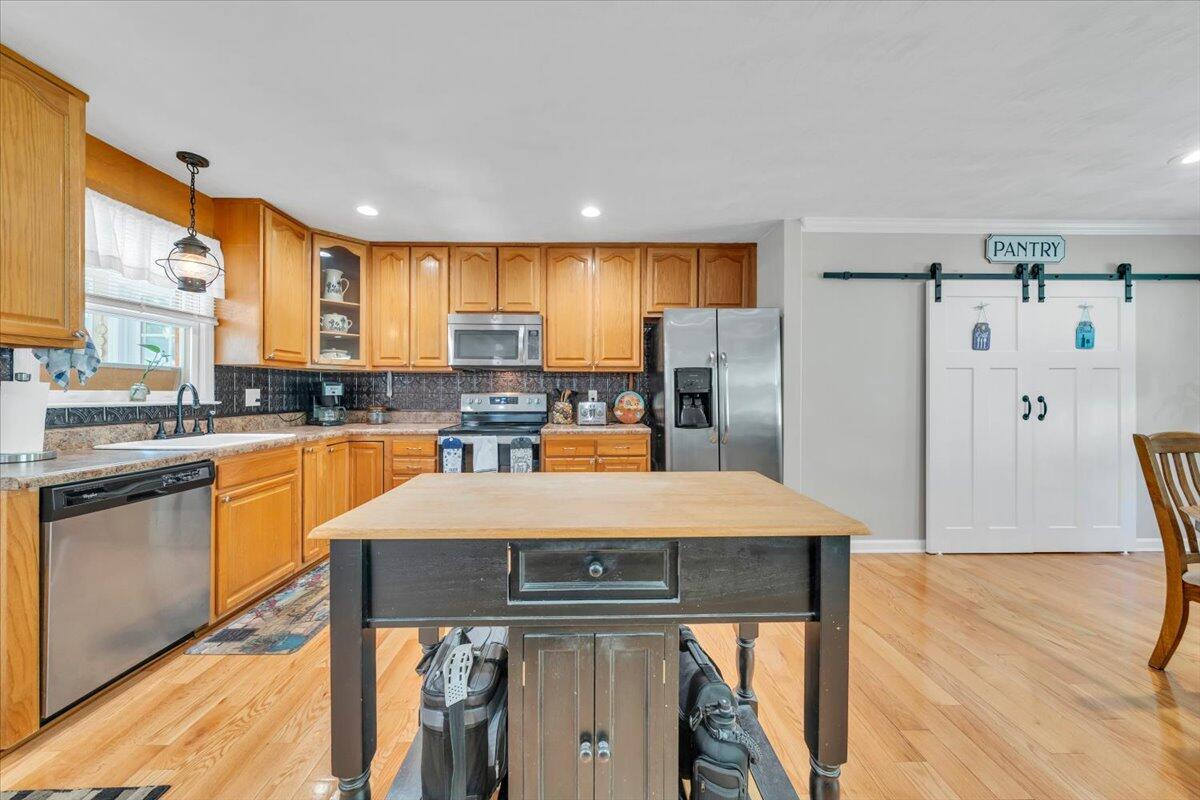 771 Oak Drive Blue Ridge, VA 24064 - Photo 19 of 68 16-MIB09573