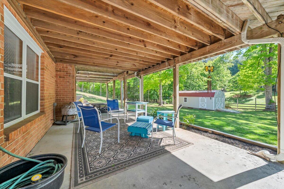 771 Oak Drive Blue Ridge, VA 24064 - Photo 56 of 68 60-MIB09732