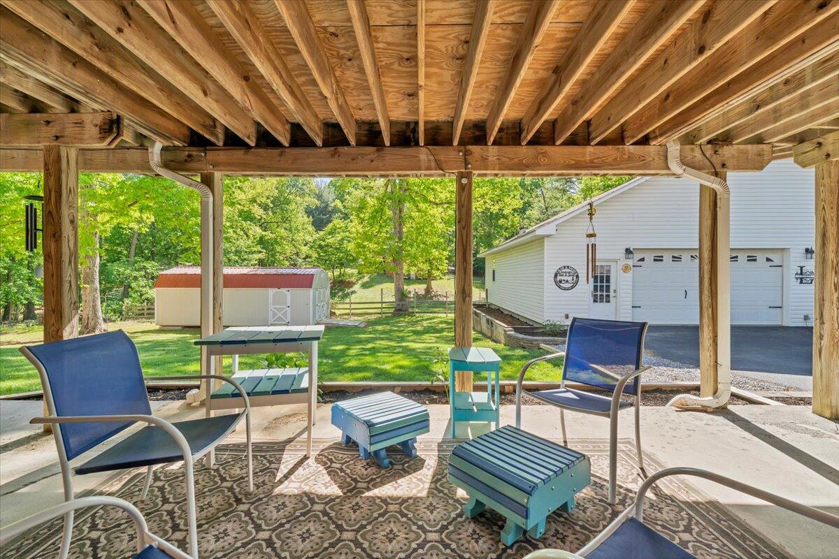 771 Oak Drive Blue Ridge, VA 24064 - Photo 59 of 68 63-MIB09735