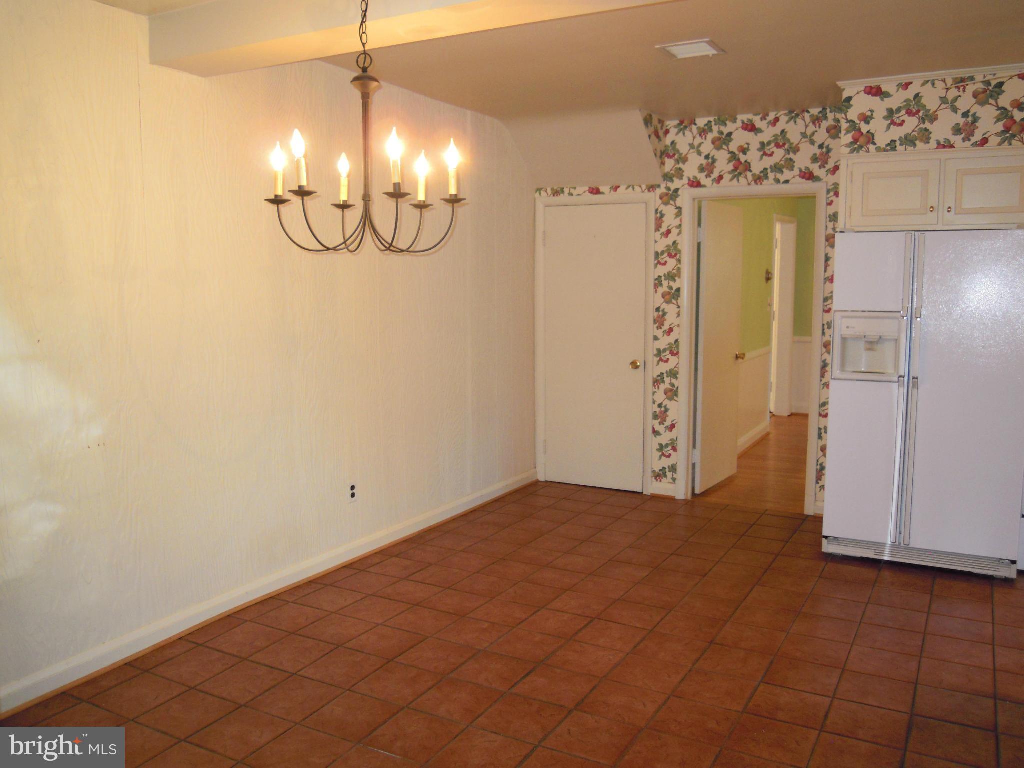 1515 Jeffers Road Baltimore, MD 21204 - Photo 4 of 23 Kitchen