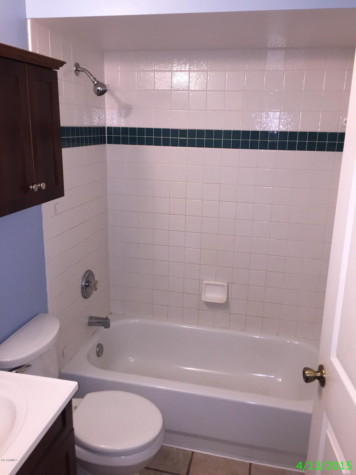 208 Gates Street Southwest Palm Bay, FL 32908 - Photo 11 of 33 Photo Apr 13, 6 09 45 PM