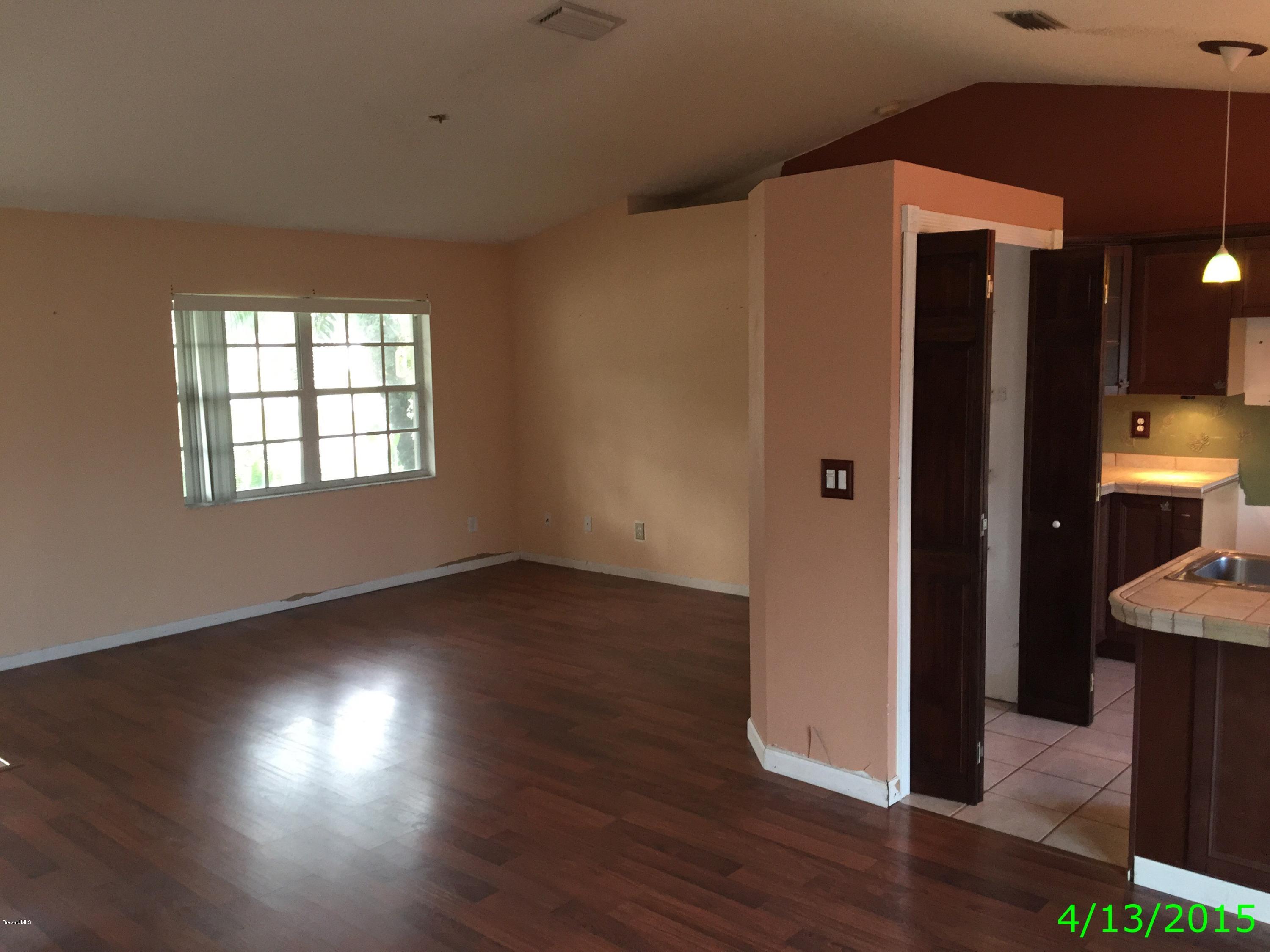 208 Gates Street Southwest Palm Bay, FL 32908 - Photo 22 of 33 Photo Apr 13, 6 11 46 PM