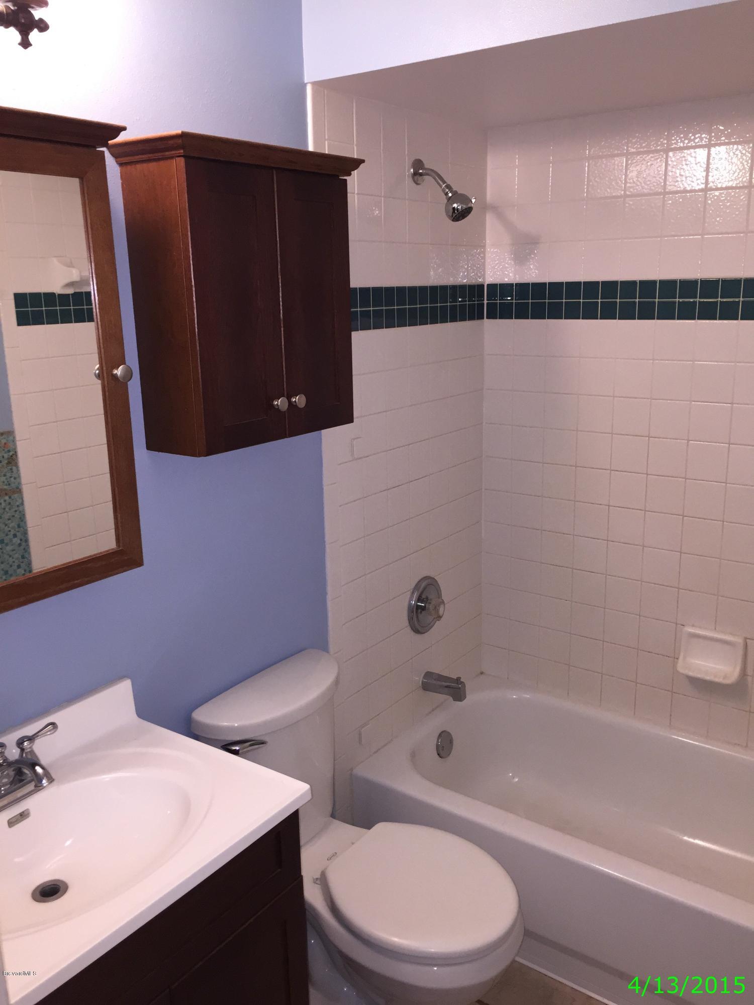 208 Gates Street Southwest Palm Bay, FL 32908 - Photo 10 of 33 Photo Apr 13, 6 09 40 PM