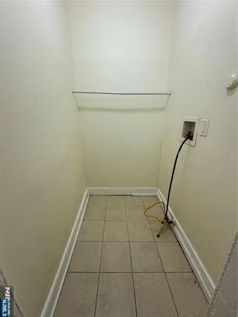 $2,000 | 133 Seymour Avenue, Unit 1, Newark, NJ 07108