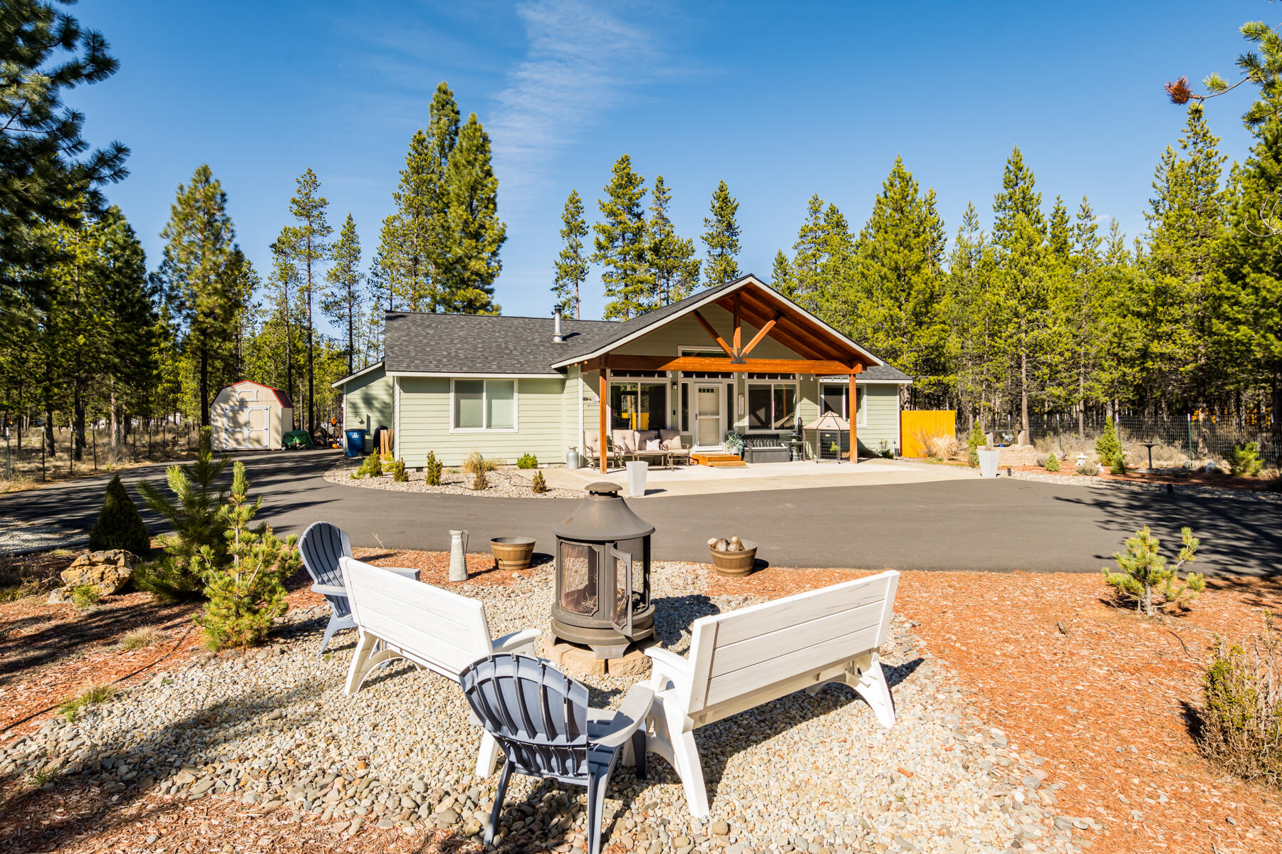17154 Covina Road Bend, OR 97707 - Photo 28 of 38 JH5_8139