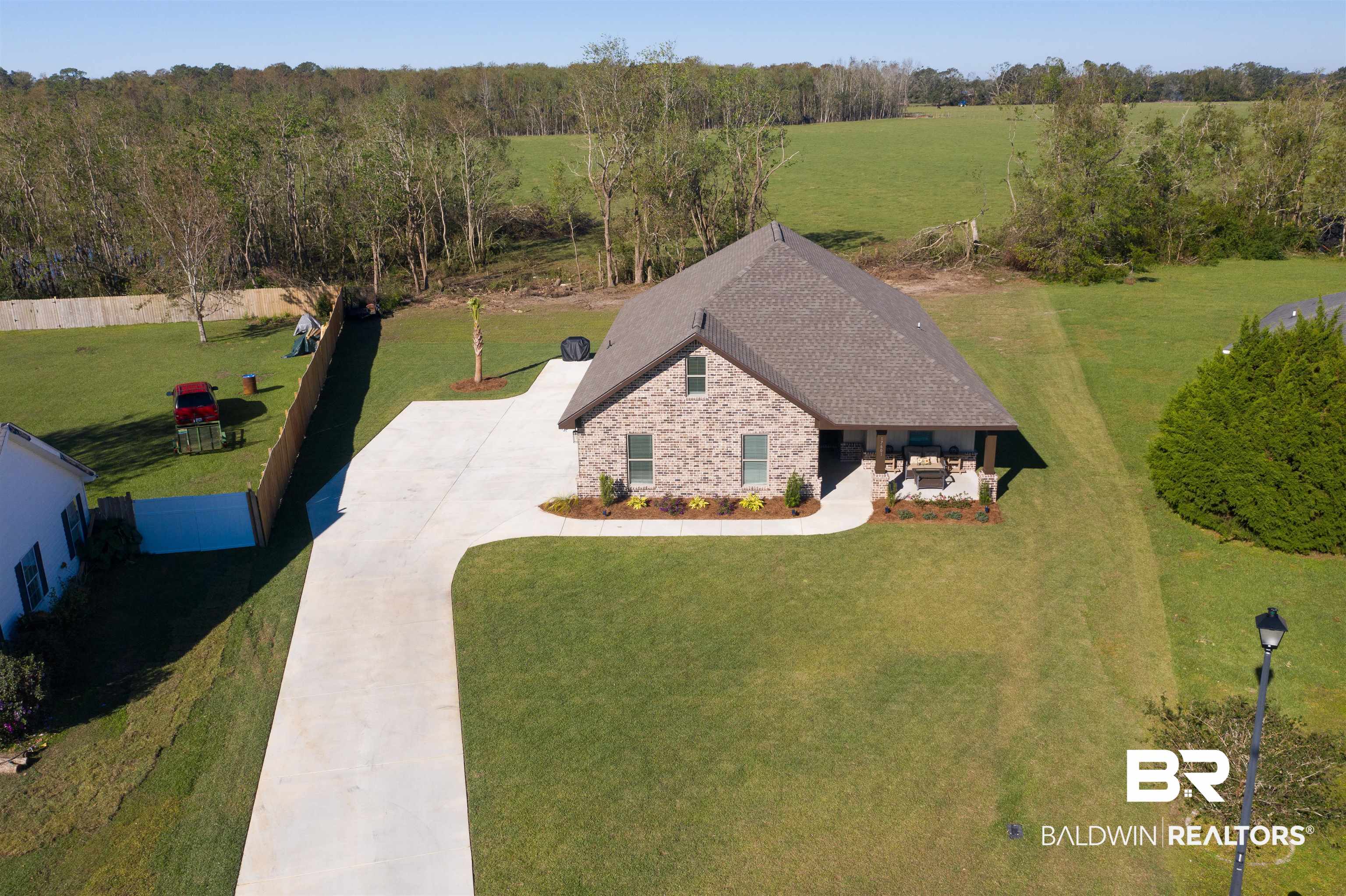 17601 East View Loop Foley, AL 36535 - Photo 1 of 17 Gallery Image 1