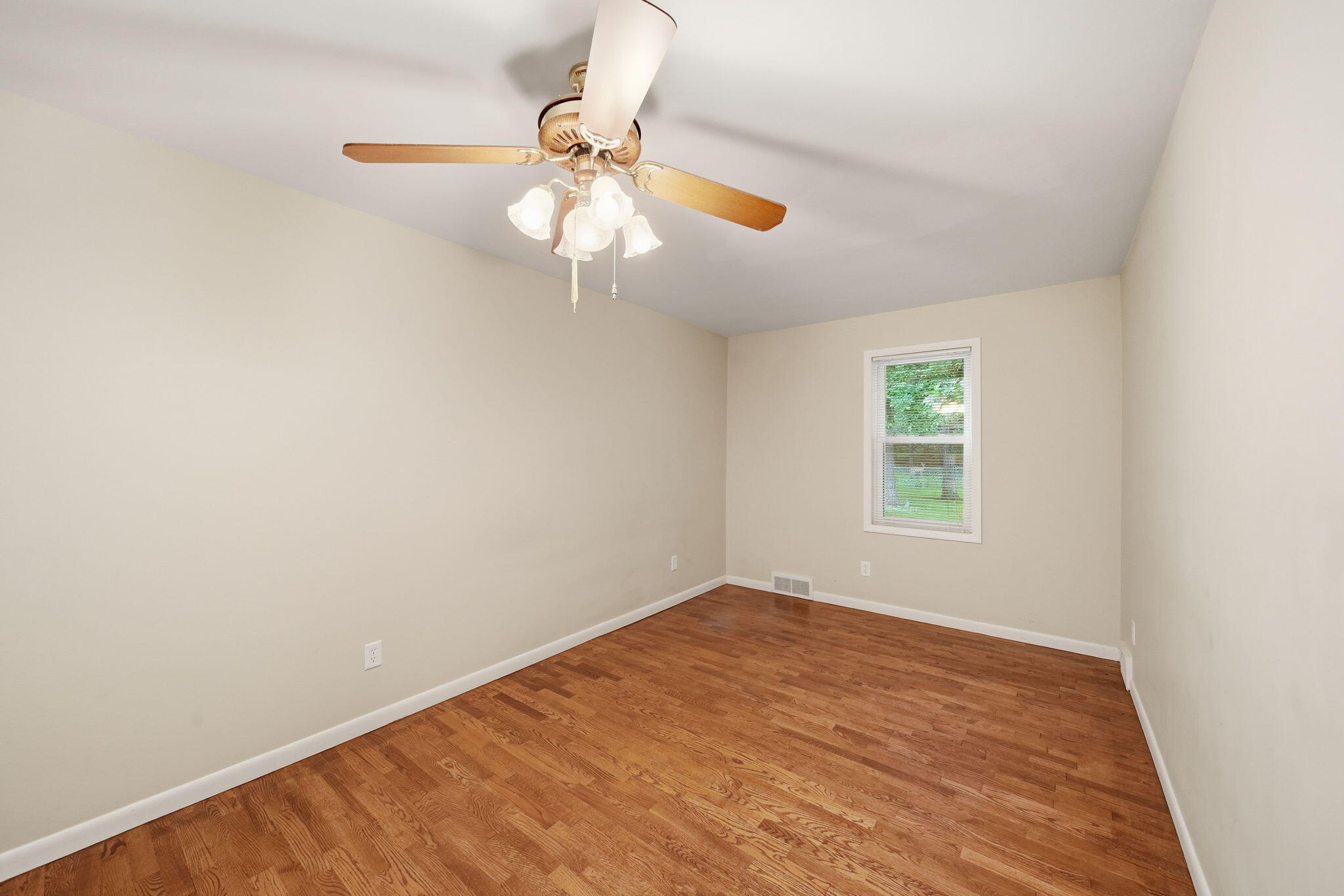 1511 Strathmoor Lane Jackson, MI 49203 - Photo 25 of 48 25