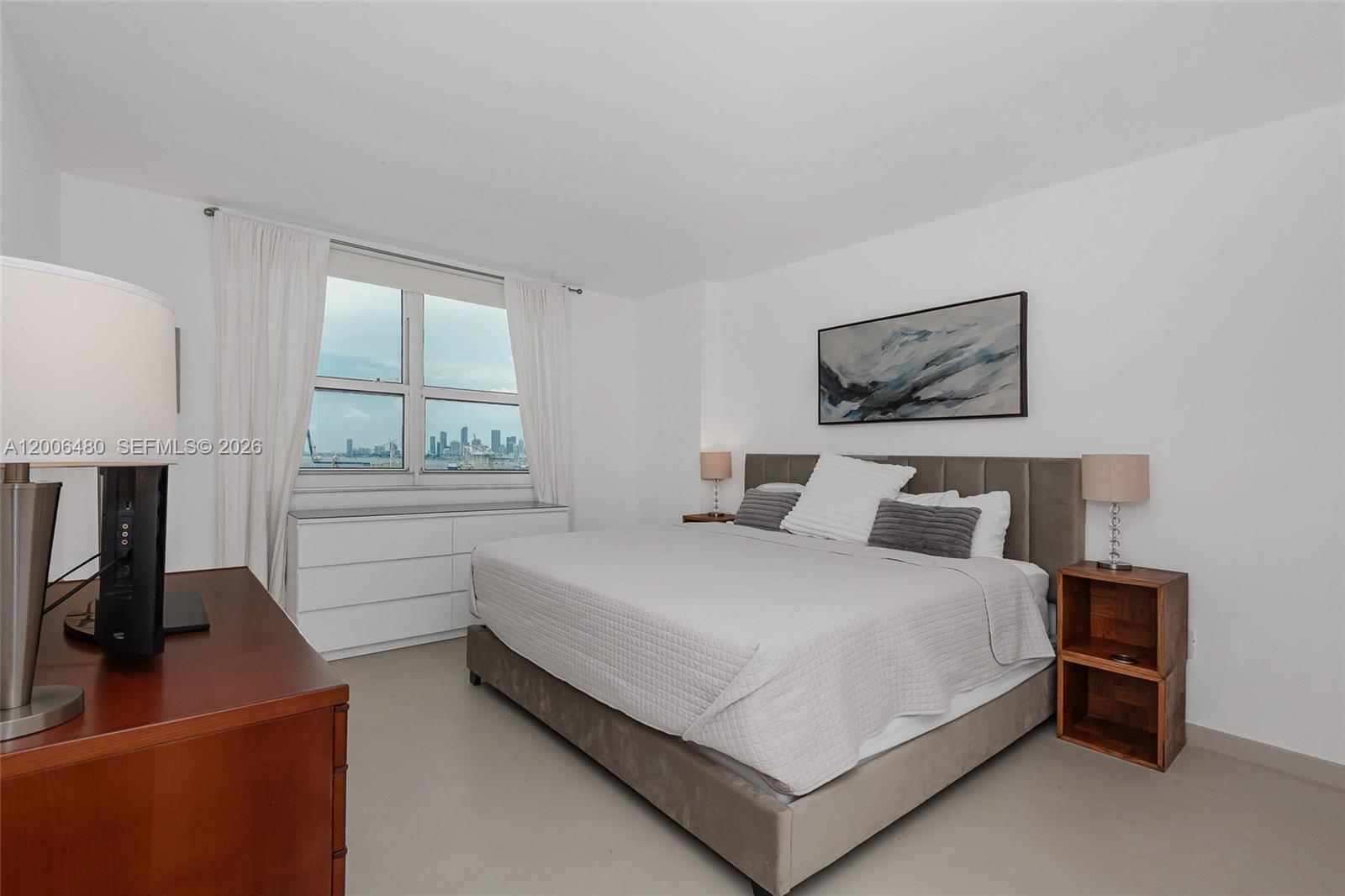 90 Alton Road, Unit 2304 Miami Beach, FL 33139 - Photo 20 of 29 Gallery Image 20
