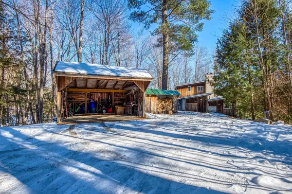 $2,000 | 36 Hoffman's Drive, Franconia, NH 03580