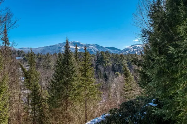 $2,000 | 36 Hoffman's Drive, Franconia, NH 03580