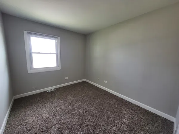 $173,000 | 2106 Lewis Avenue, North Chicago, IL 60064
