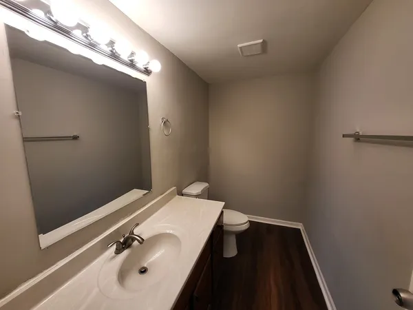 $173,000 | 2106 Lewis Avenue, North Chicago, IL 60064