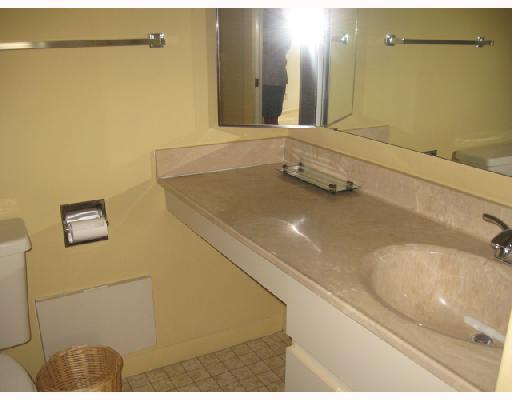 8320 Trent Court, Unit B Boca Raton, FL 33433 - Photo 4 of 6 Additional Photo