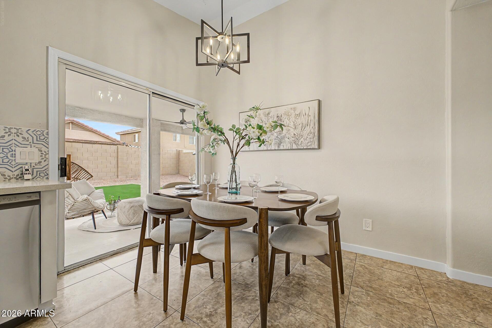 11222 West Roma Avenue Phoenix, AZ 85037 - Photo 9 of 28 09 - Roma