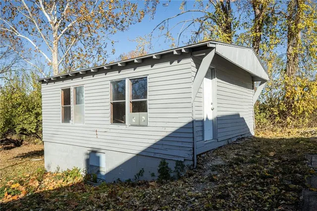 $169,000 | 4724 Logan Avenue, Kansas City, MO 64136