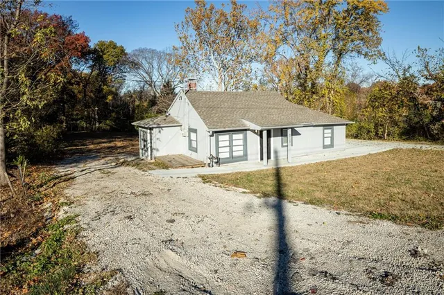 $169,000 | 4724 Logan Avenue, Kansas City, MO 64136