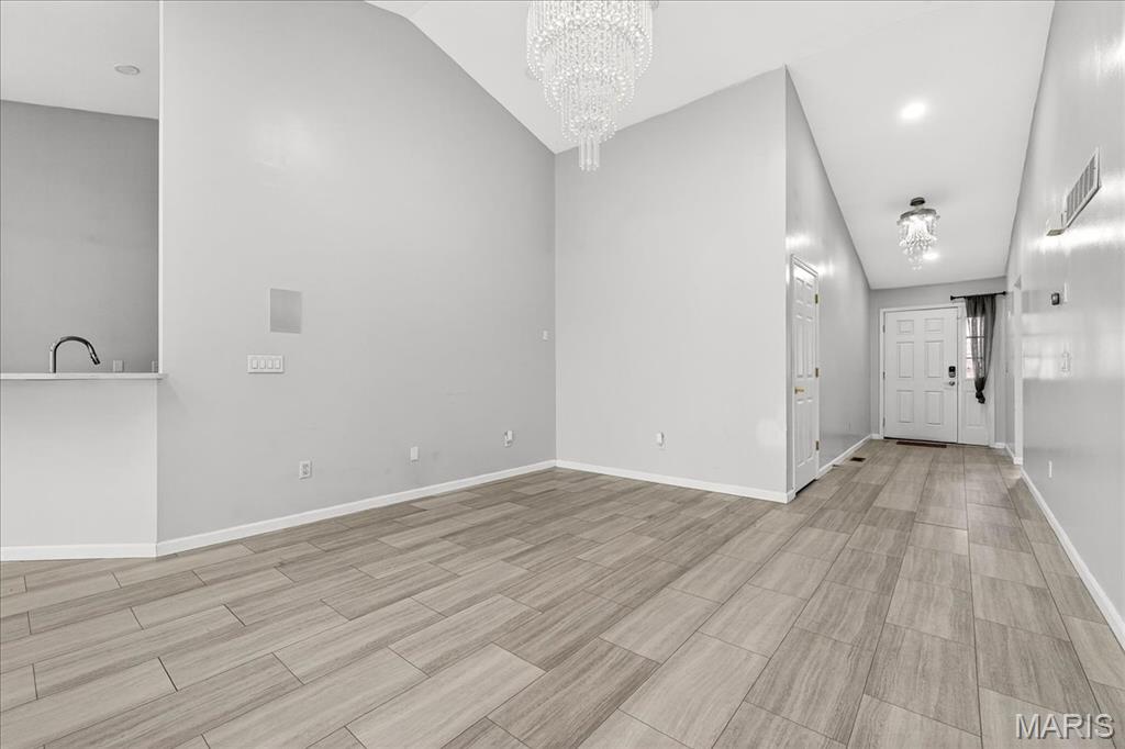 503 Fortress Court St. Charles, MO 63303 - Photo 11 of 65