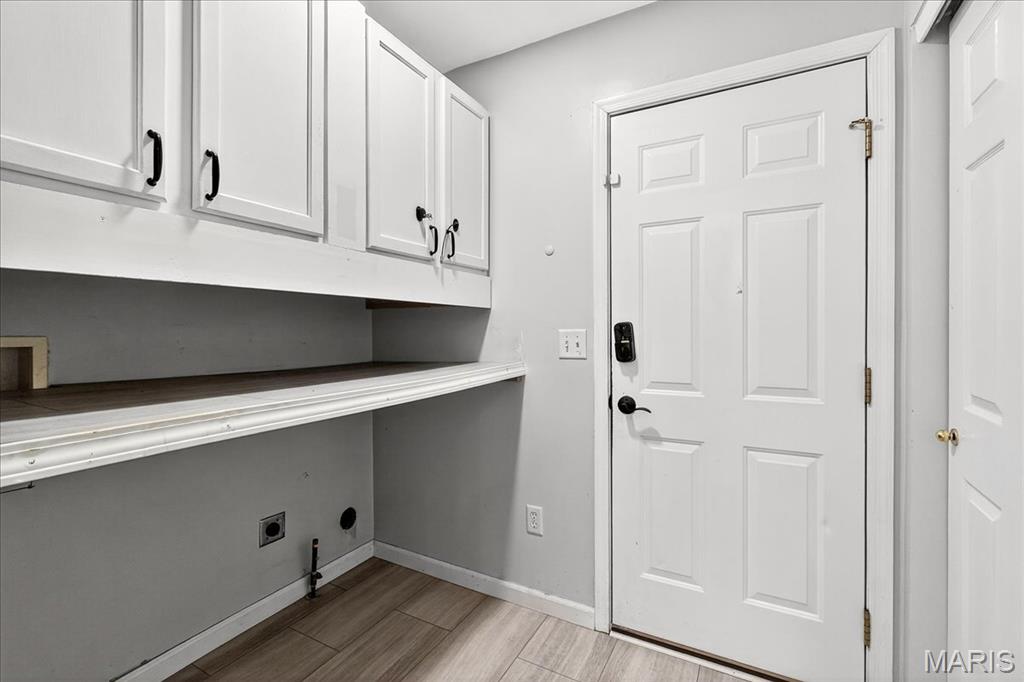 503 Fortress Court St. Charles, MO 63303 - Photo 18 of 65