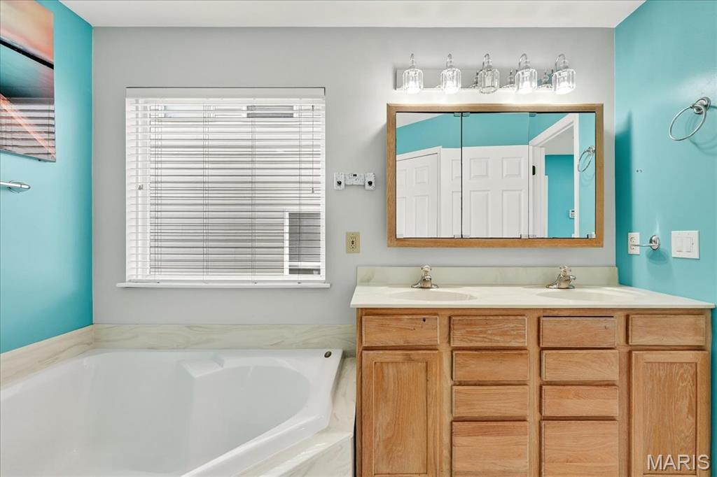 503 Fortress Court St. Charles, MO 63303 - Photo 32 of 65