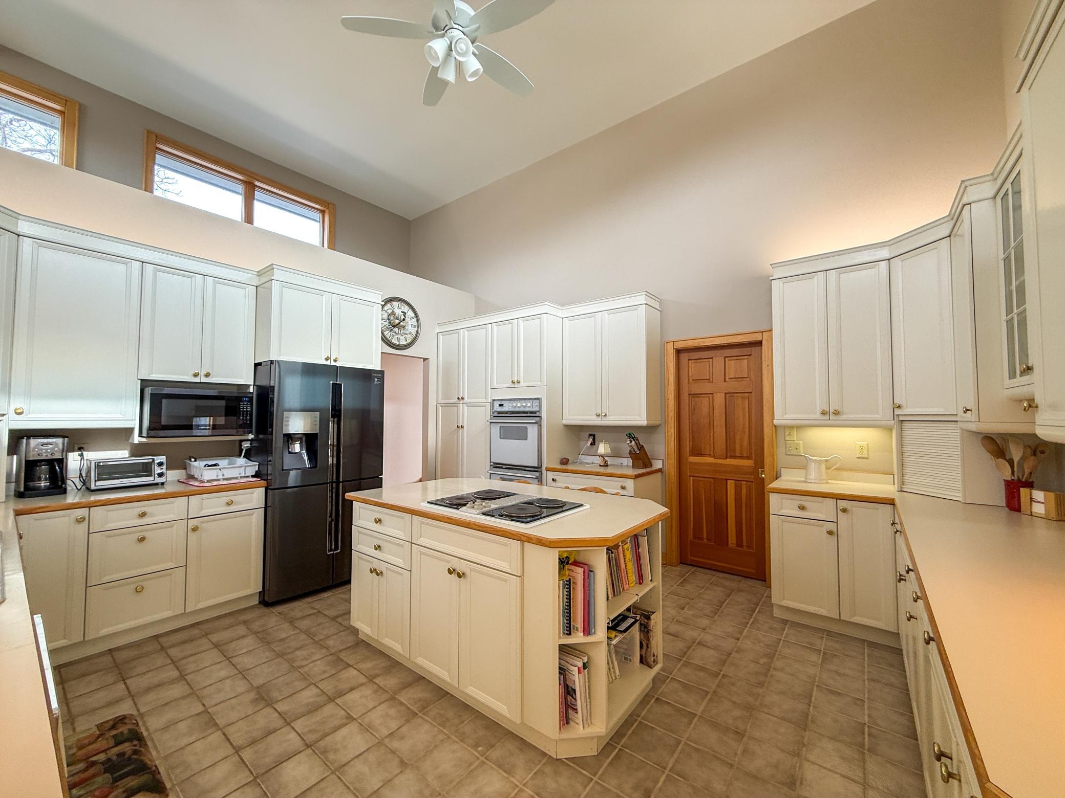 46180 Oak Hill Road La Crescent, MN 55947 - Photo 12 of 96