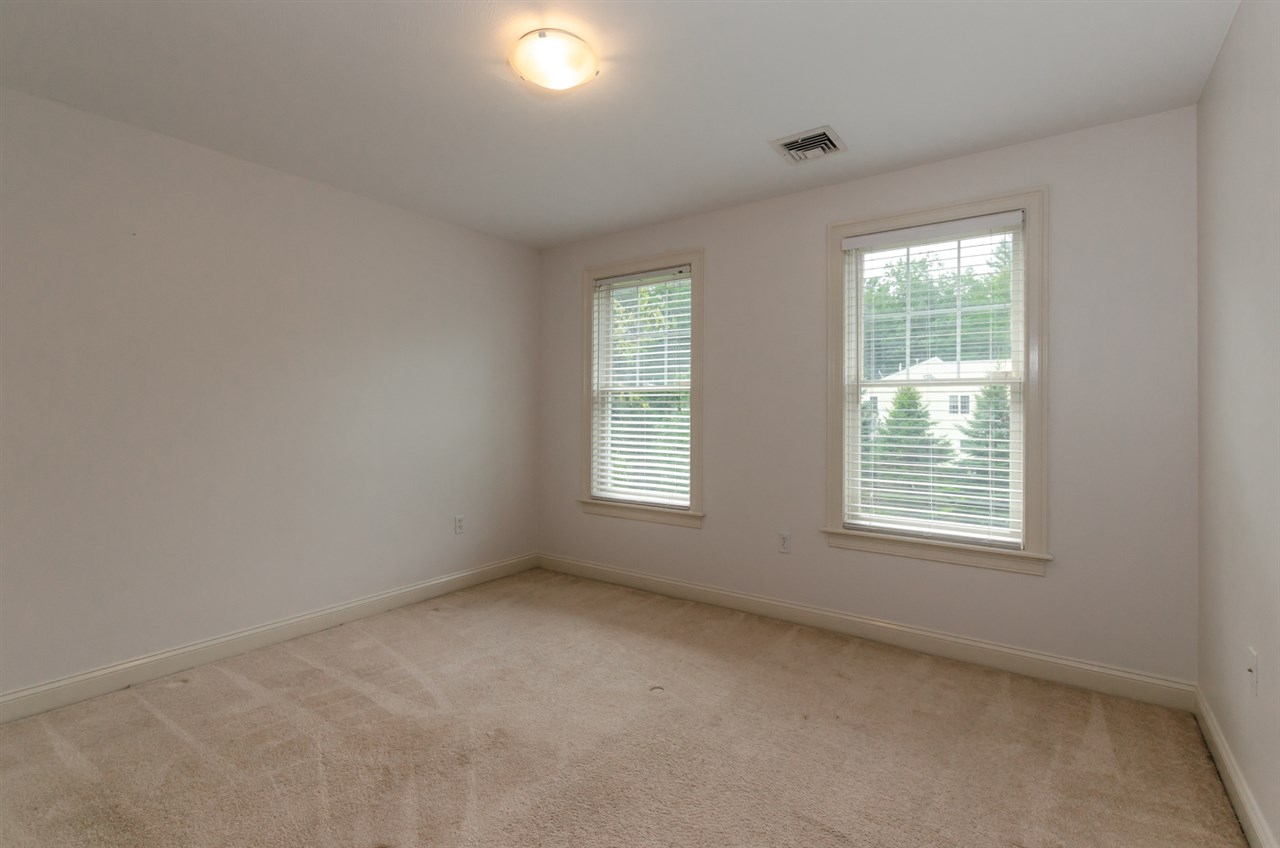 4 Huckabee Farm Road Amherst, NH 03031 - Photo 20 of 40