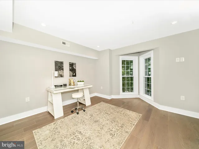 $3,900 | 1826 Independence Avenue Southeast, Unit 4, Washington, DC 20003