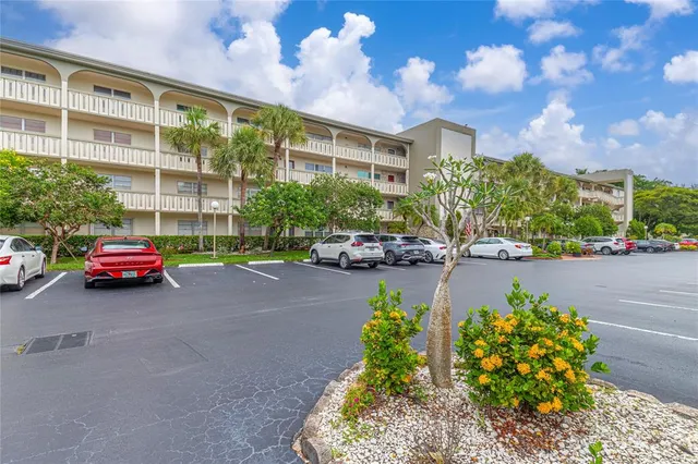 $235,000 | 1804 Eleuthera Point, Unit K2, Coconut Creek, FL 33066