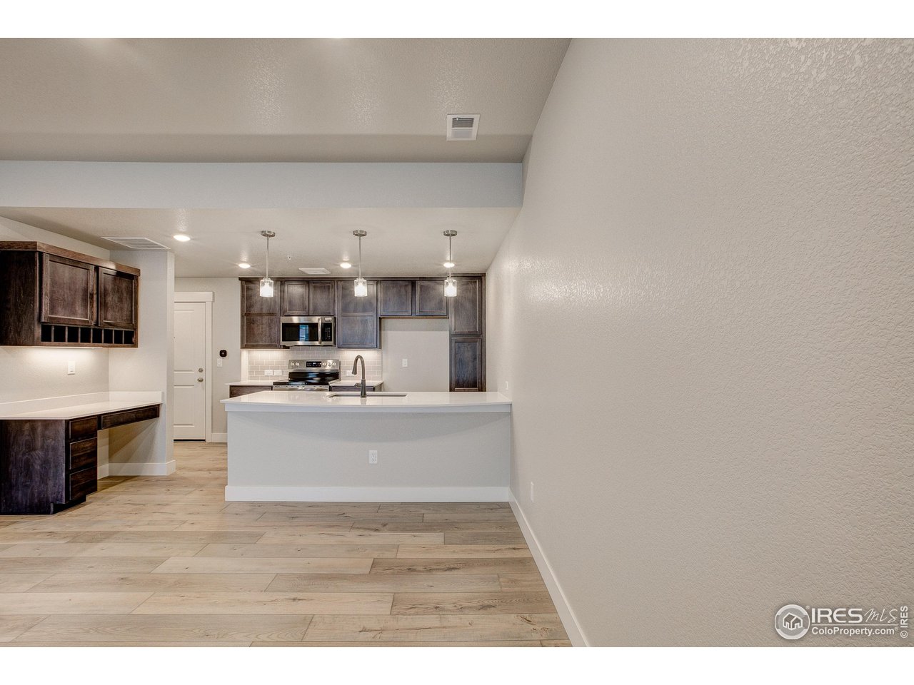 235 High Point Drive, Unit 204 Longmont, CO 80504 - Photo 5 of 22