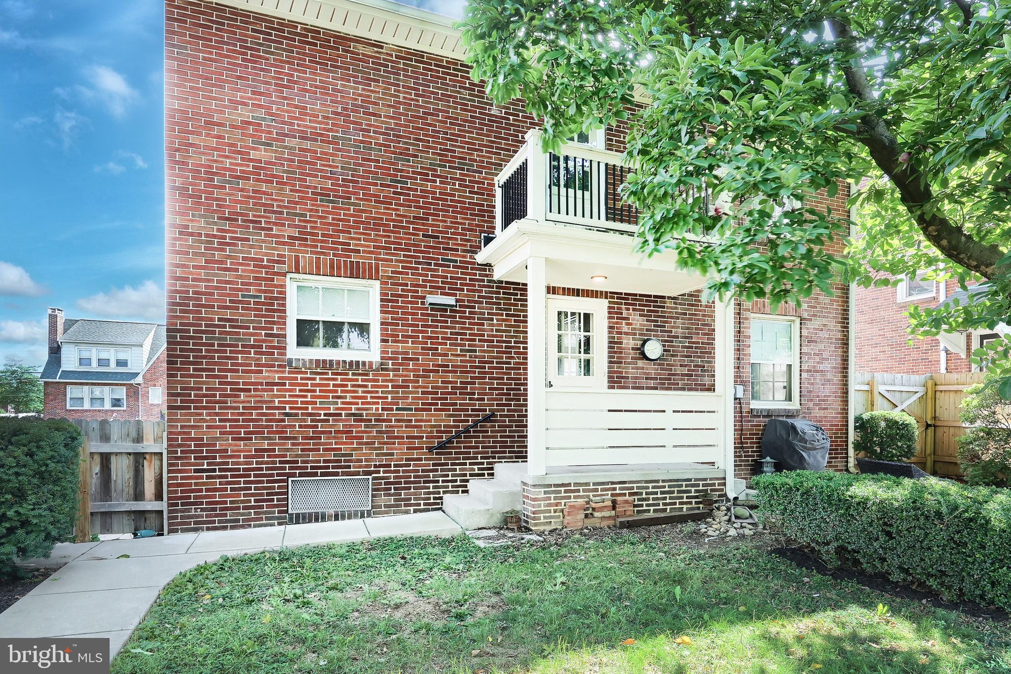 818 Hill Street York, PA 17403 - Photo 4 of 51 Gallery Image 4