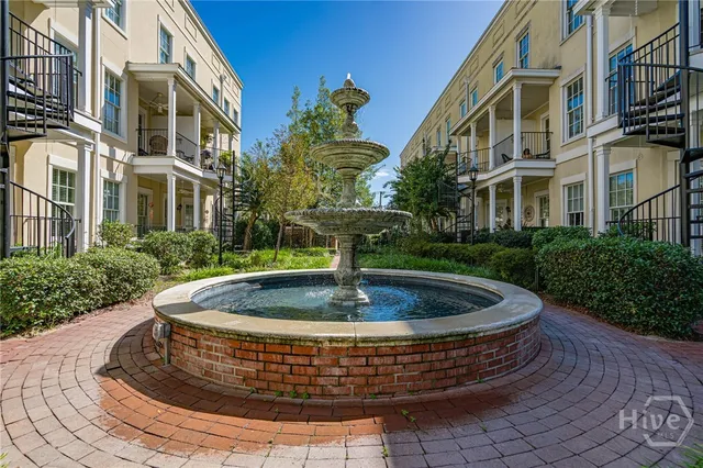 $765,000 | 304 West Jones Street, Savannah, GA 31401