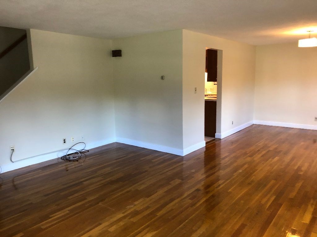 132 Emerson Gardens Road, Unit 132 Lexington, MA 02420 - Photo 4 of 11