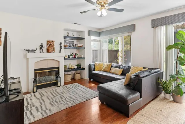 $1,099,999 | 241 Muirfield Way, San Marcos, CA 92069